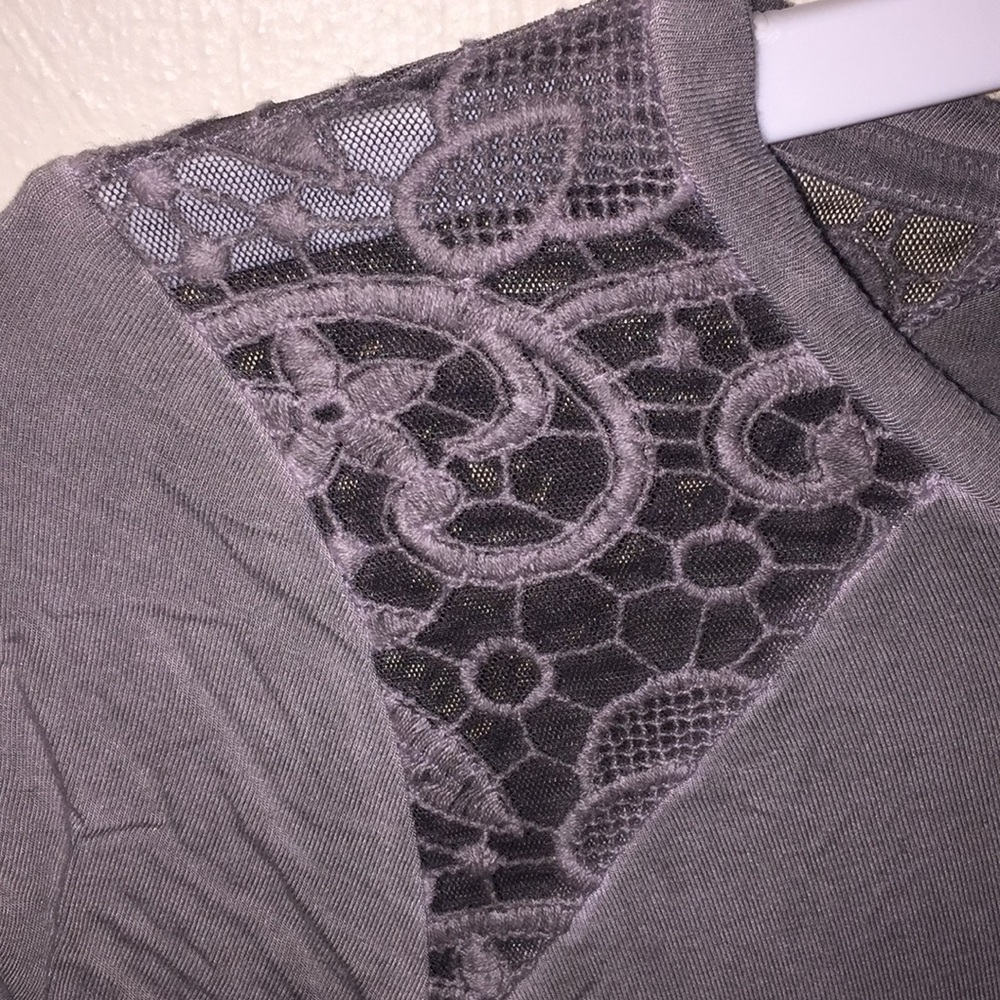 AE tee - Picture 2 of 4